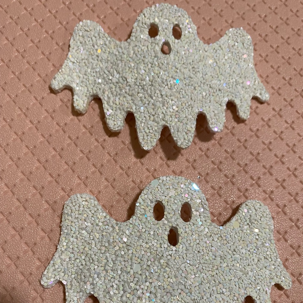Ghost hair clips